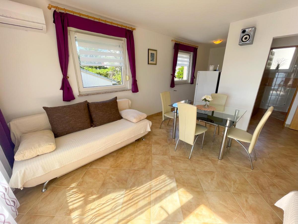 Apartment Nika 2 ดรามัลย์ ภายนอก รูปภาพ